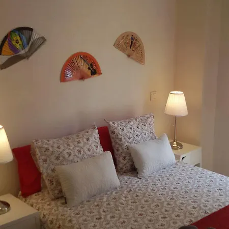 Fan Flat Mariscal Apartment