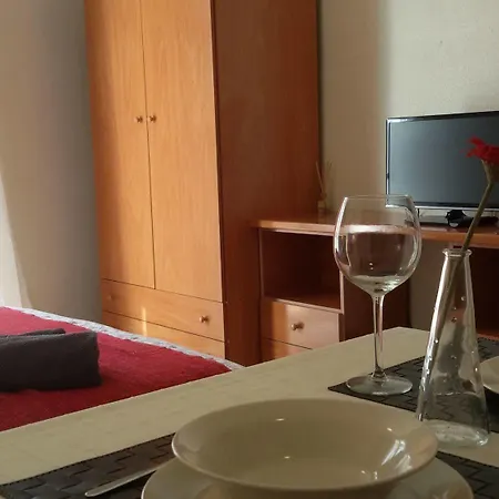 Apartment Fan Flat Mariscal