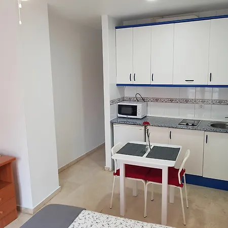 Fan Flat Mariscal Apartment