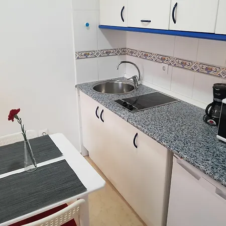 Fan Flat Mariscal Apartment