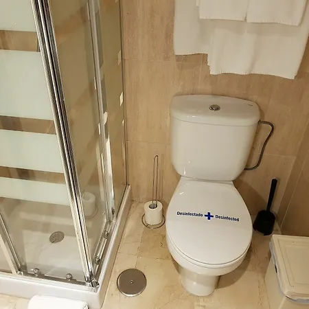 Fan Flat Mariscal Apartment Malaga